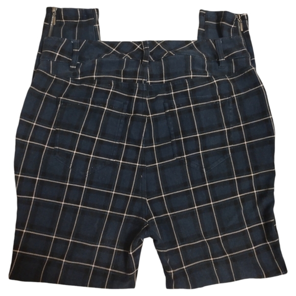 Torrid Cropped Plaid Zipper Embellished Jegging - Picture 7 of 7